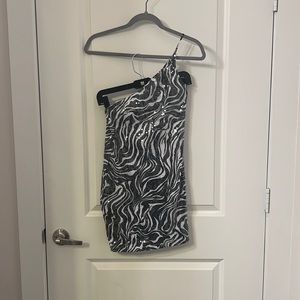 NWT Sequined Zebra One Shoulder Going Out mini Dress Sz Small